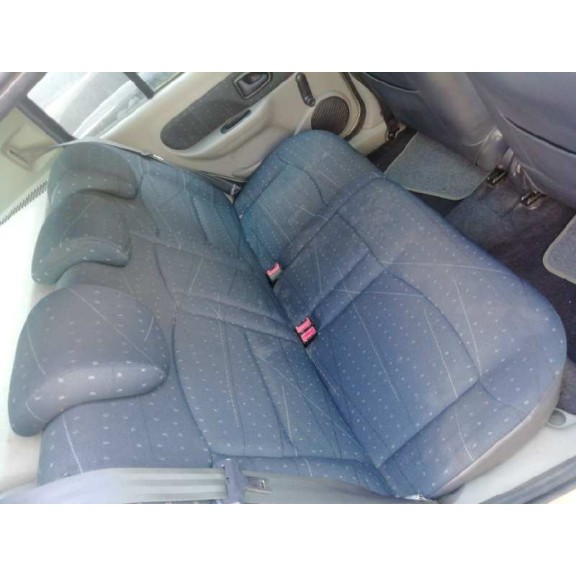 renault clio ii fase ii (b/cb0) del año 2002