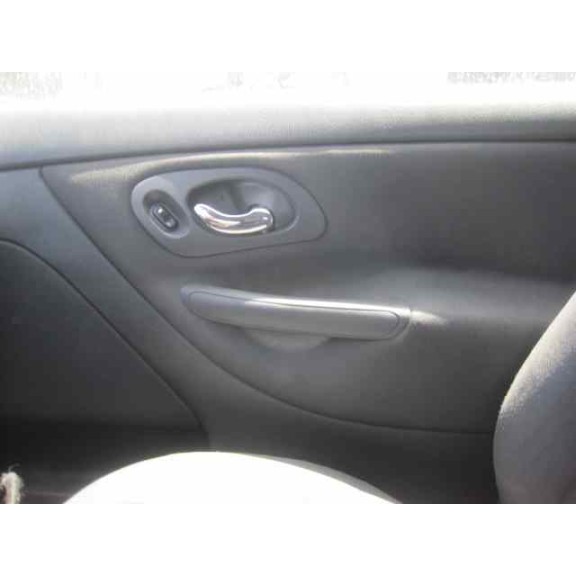 ford mondeo berlina (gd) del año 2000