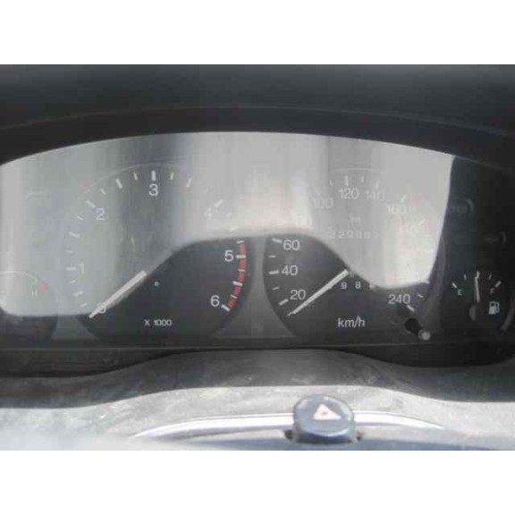 ford mondeo berlina (gd) del año 2000