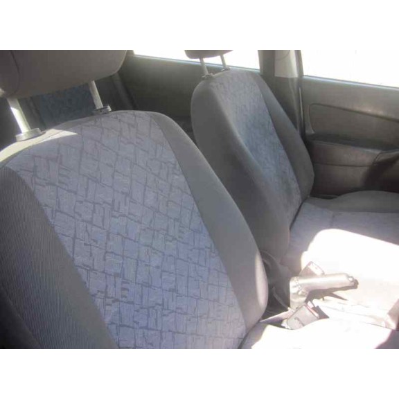 ford focus turnier (cak) del año 2001