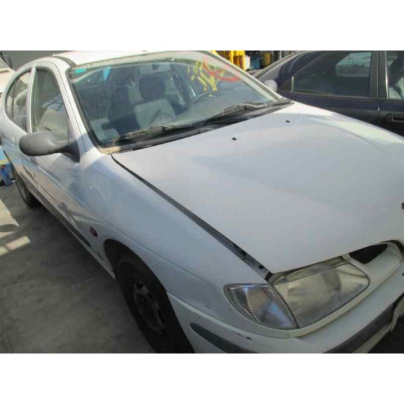 renault megane i berlina hatchback (ba0) del año 1996