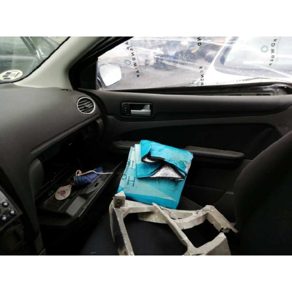 ford focus berlina (cap) del año 2006