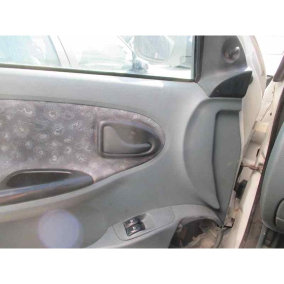 renault megane i berlina hatchback (ba0) del año 1996