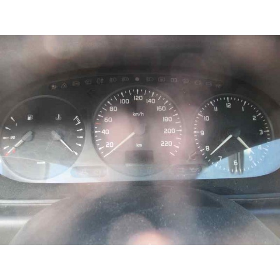 renault megane i berlina hatchback (ba0) del año 1996