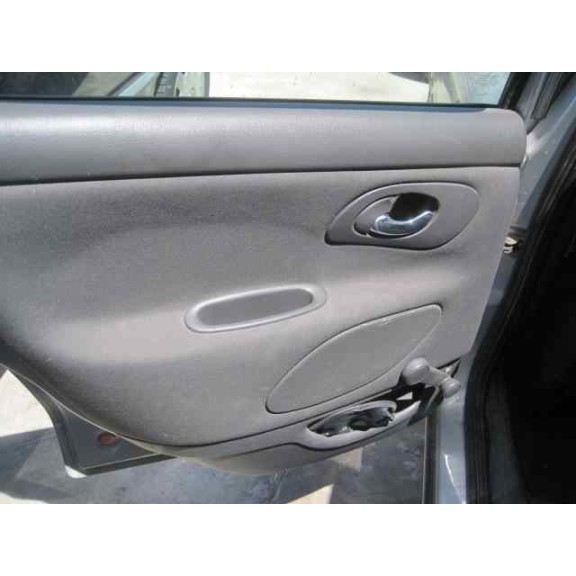 ford mondeo berlina (gd) del año 2000