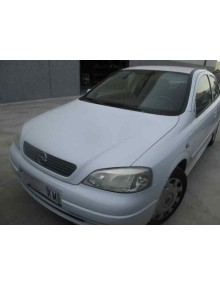 opel astra g berlina del año 2002