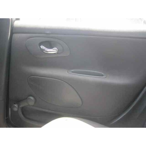 ford mondeo berlina (gd) del año 2000