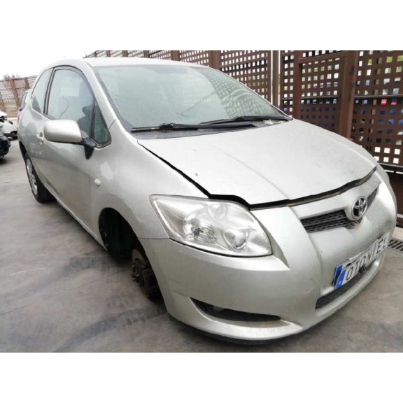 toyota auris del año 2007