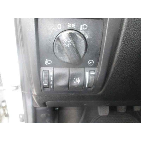 opel astra g berlina del año 2002