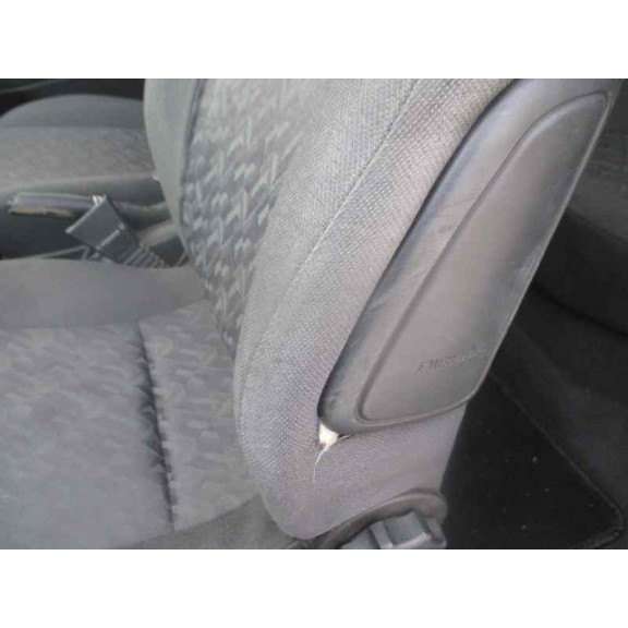 opel astra g berlina del año 2002