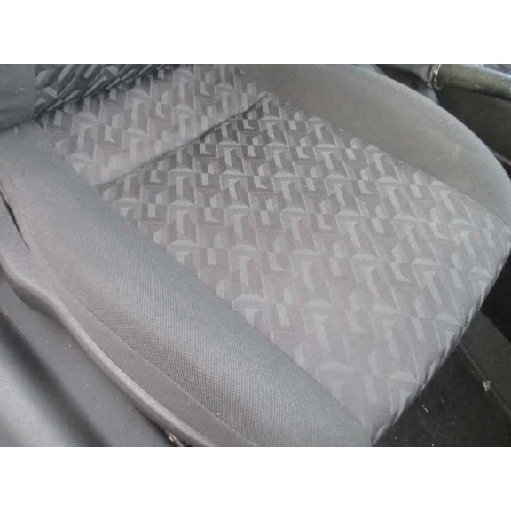 opel astra g berlina del año 2002