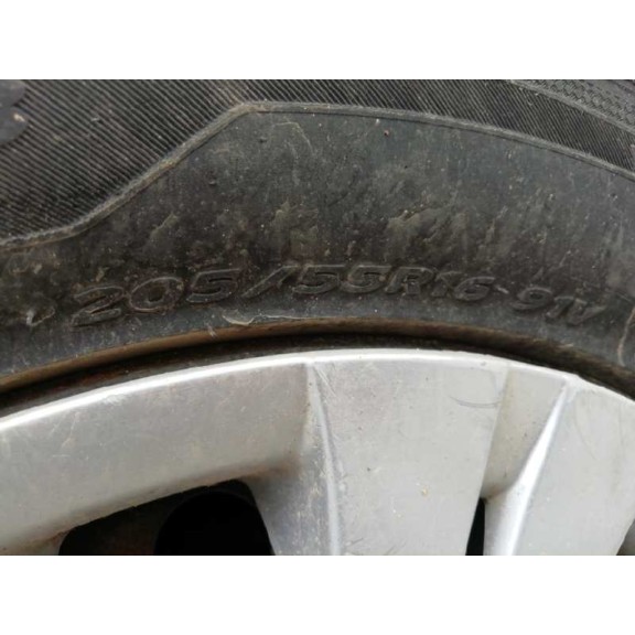 toyota auris del año 2007