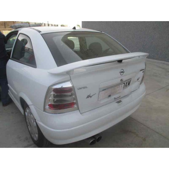 opel astra g berlina del año 2002