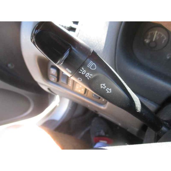 mitsubishi carisma berina 5 (da0) del año 1997