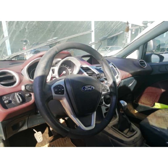 ford fiesta (cb1) del año 2010