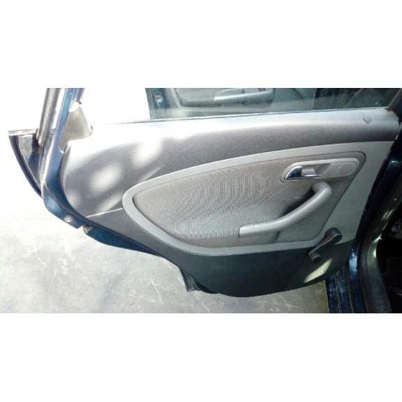 seat ibiza (6l1) del año 2008