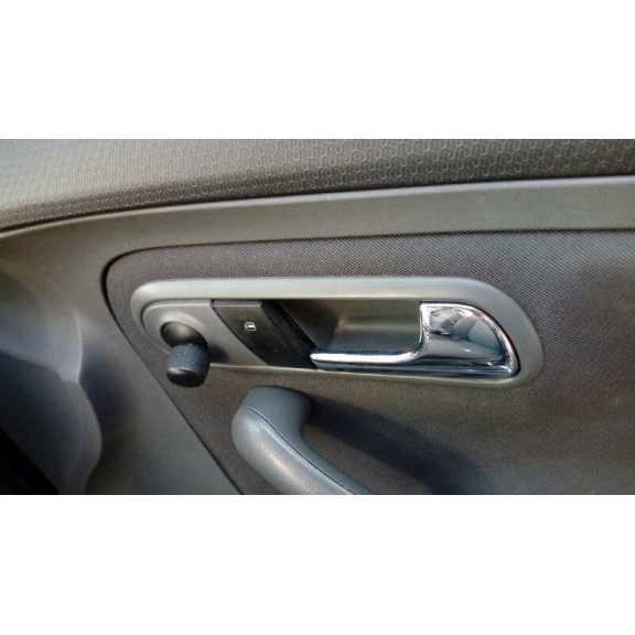 seat ibiza (6l1) del año 2008