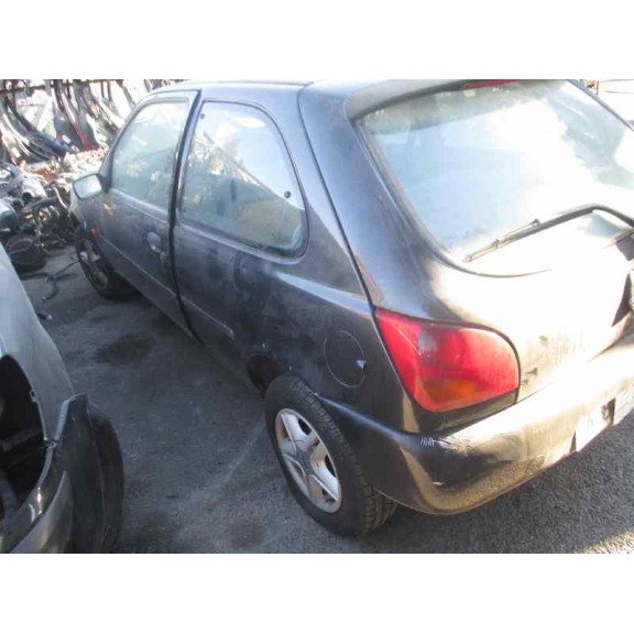 ford fiesta berlina del año 1997