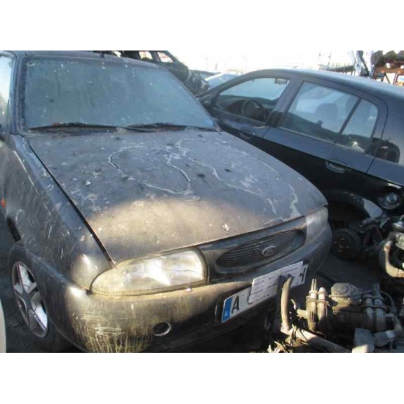 ford fiesta berlina del año 1997