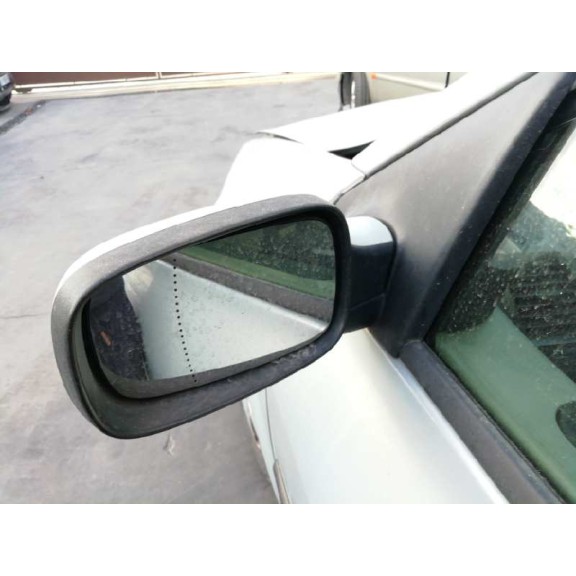 renault megane ii classic berlina del año 2004