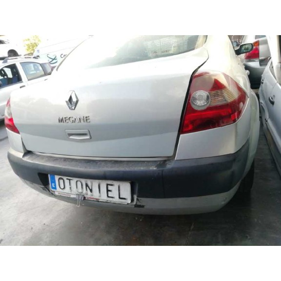 renault megane ii classic berlina del año 2004