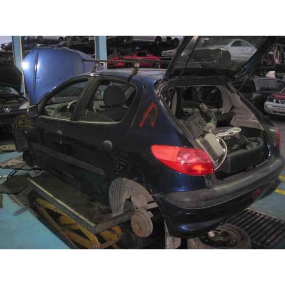 peugeot 206 berlina del año 2000