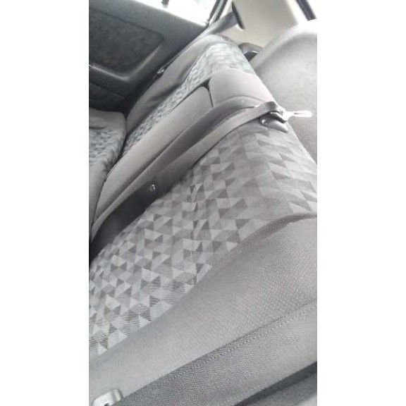 opel astra g berlina del año 2001