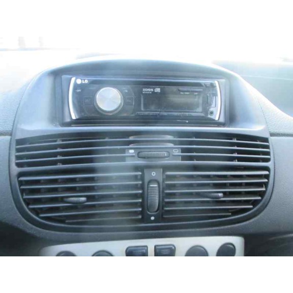 fiat punto berlina (188) del año 2002