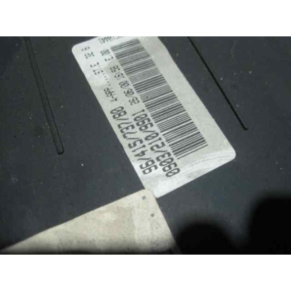 peugeot 206 berlina del año 2000