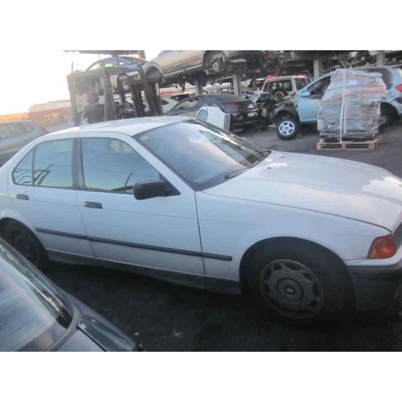 bmw serie 3 berlina (e36) del año 1992