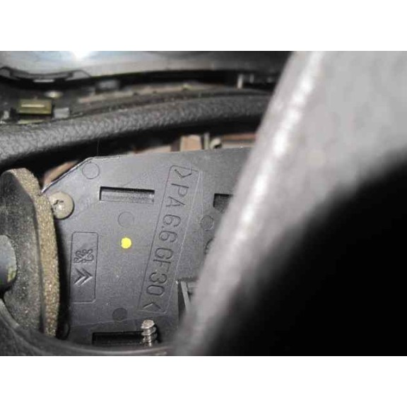 peugeot 206 berlina del año 2000