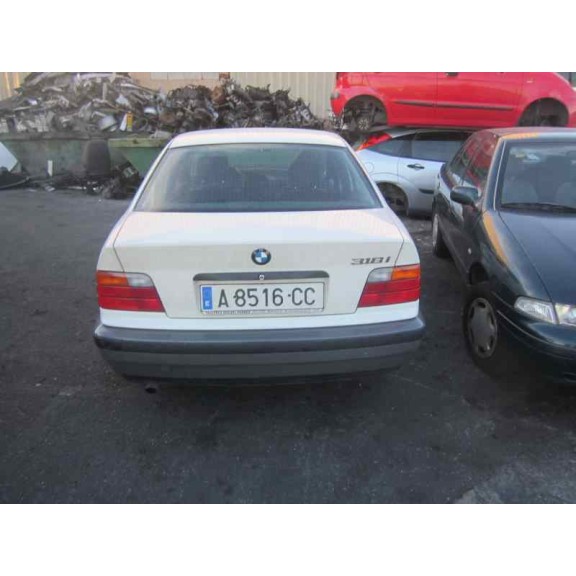 bmw serie 3 berlina (e36) del año 1992