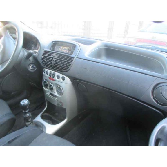 fiat punto berlina (188) del año 2002