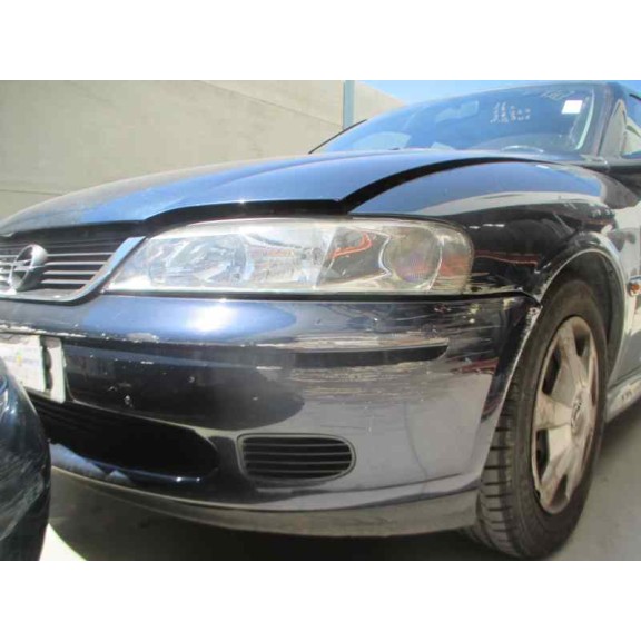opel vectra b berlina del año 2001