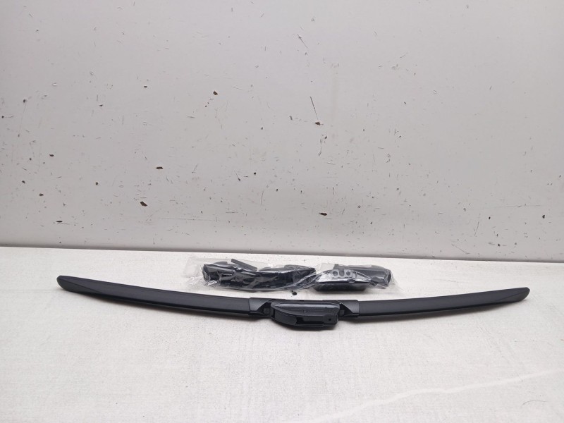 Recambio de escobilla limpia para peugeot 3008 referencia OEM IAM cgaf2255  55 cm 22´´ flexible