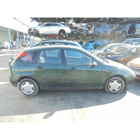 ford focus berlina (cak) del año 2004