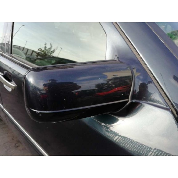 mercedes-benz clase c (w202) berlina del año 1999