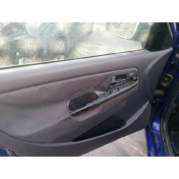 seat cordoba berlina (6k2) del año 2001