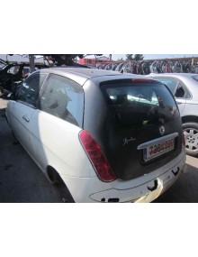 lancia ypsilon (101) del año 2006 2