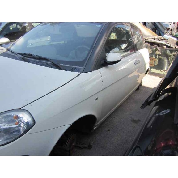 lancia ypsilon (101) del año 2006