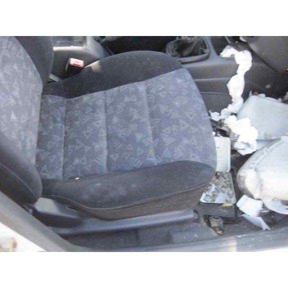 daewoo lanos del año 2001