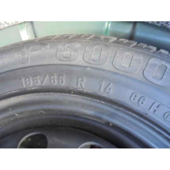 ford focus berlina (cak) del año 2004