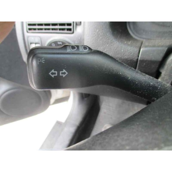 volkswagen golf iv berlina (1j1) del año 1998