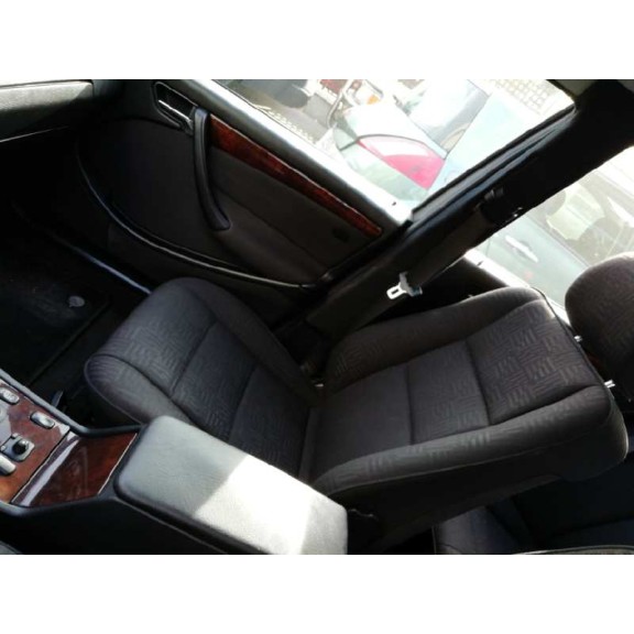 mercedes-benz clase c (w202) berlina del año 1999