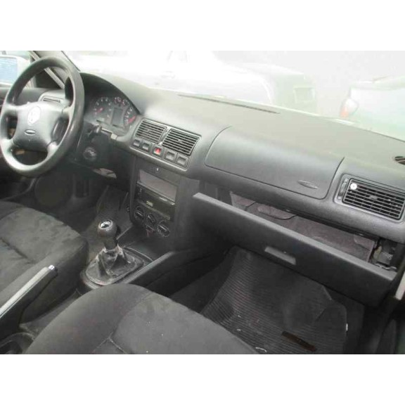 volkswagen golf iv berlina (1j1) del año 1998