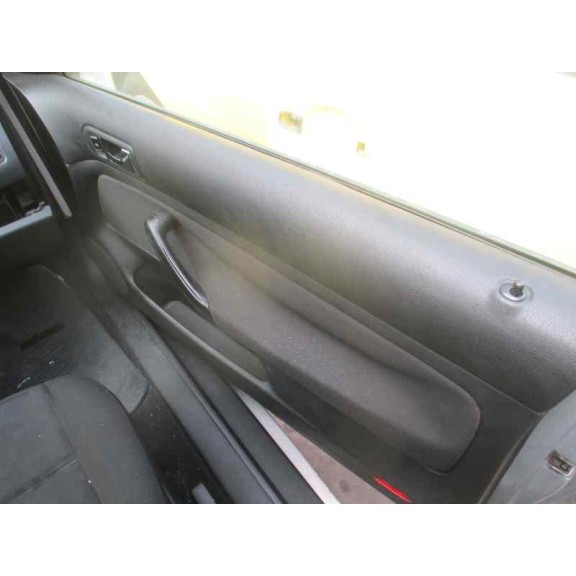 volkswagen golf iv berlina (1j1) del año 1998