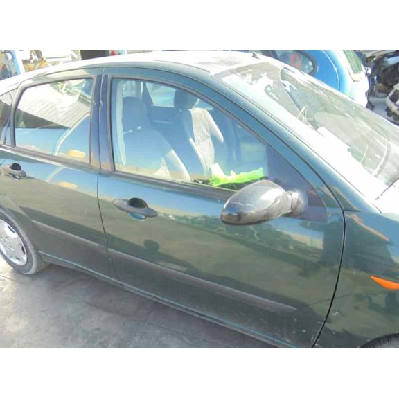 ford focus berlina (cak) del año 2004