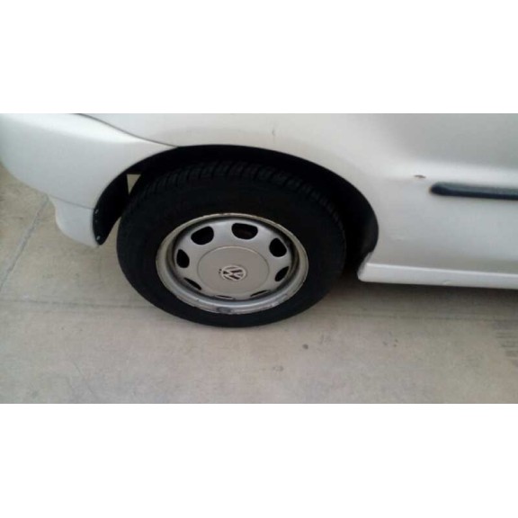 volkswagen polo berlina (6n1) del año 1997