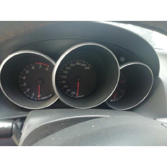 mazda 3 berlina (bk) del año 2004