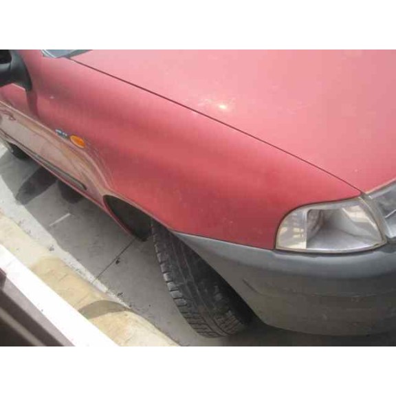 fiat punto berlina (176) del año 1999